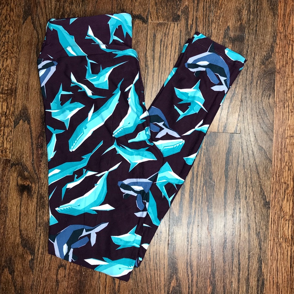 Cute whale patterned lularoe unicorn leggings